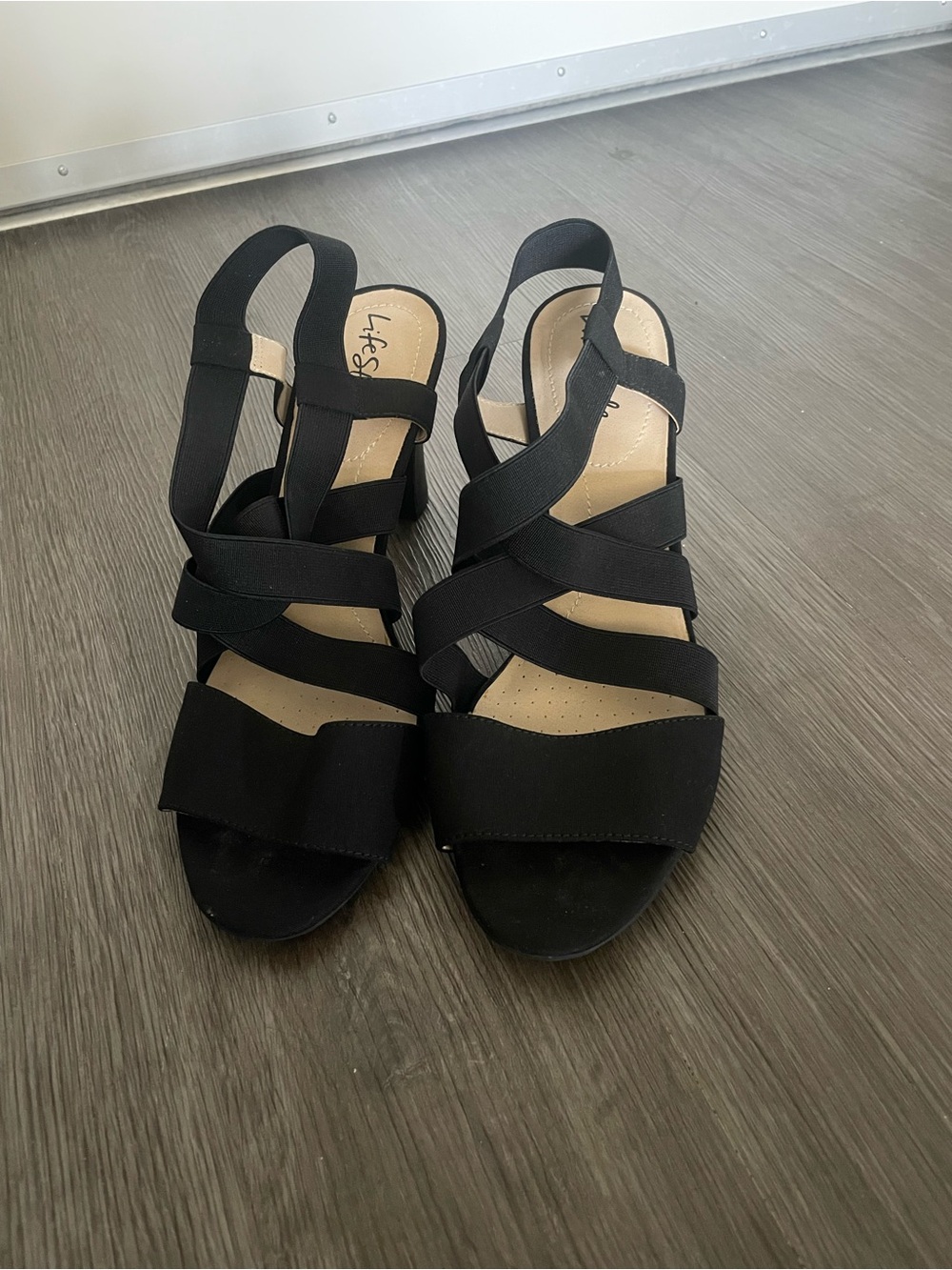 Life Stride Black Strappy Elastic Slingback Heels